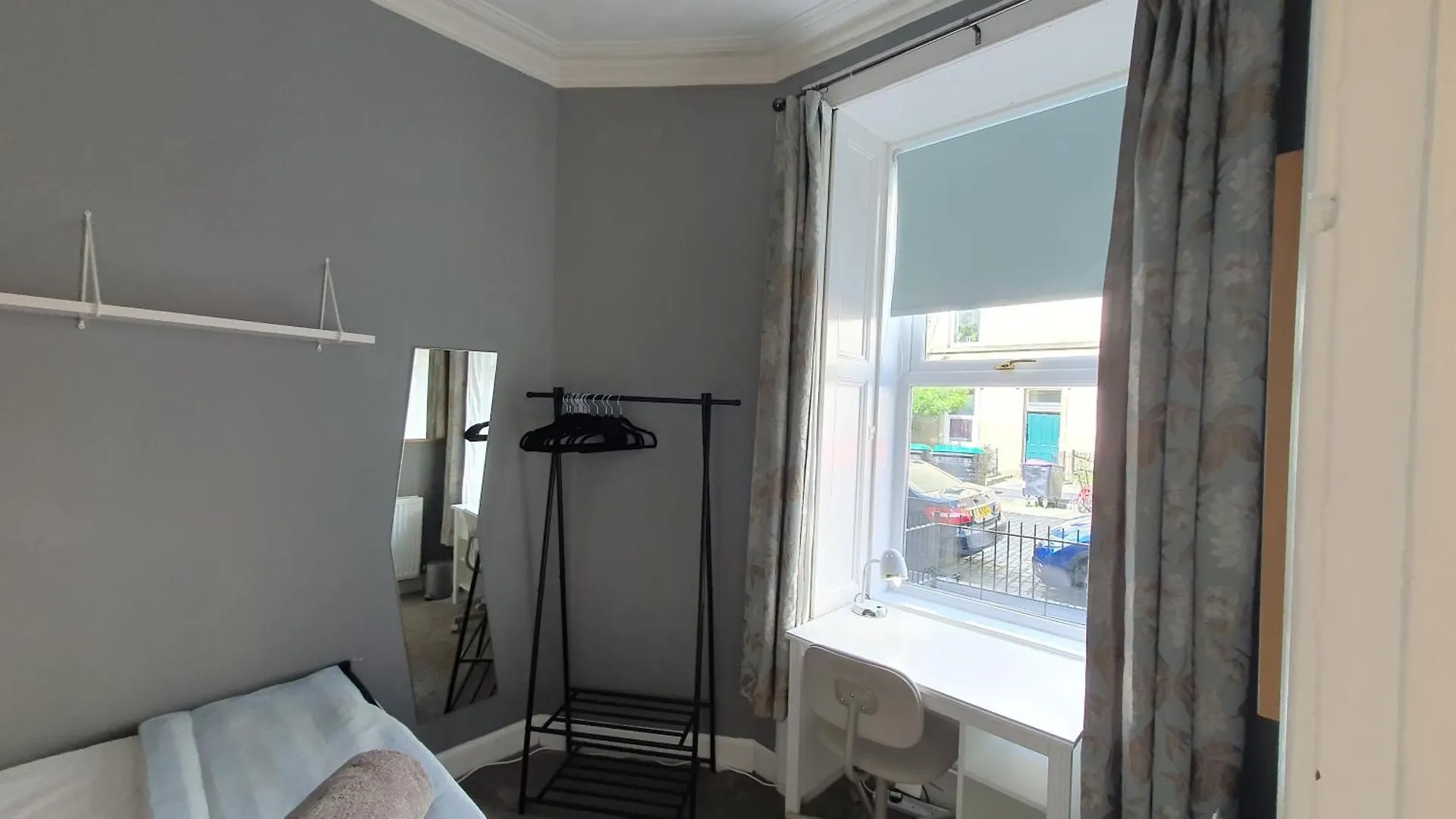 אדינבורו Beautiful Ground Floor Flat Near Haymarket 0*,